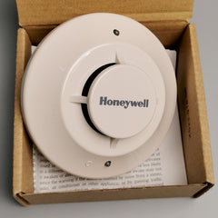 BRAND NEW HONEYWELL TC806B1076 PHOTOELECTRIC SMOKE DETECTOR